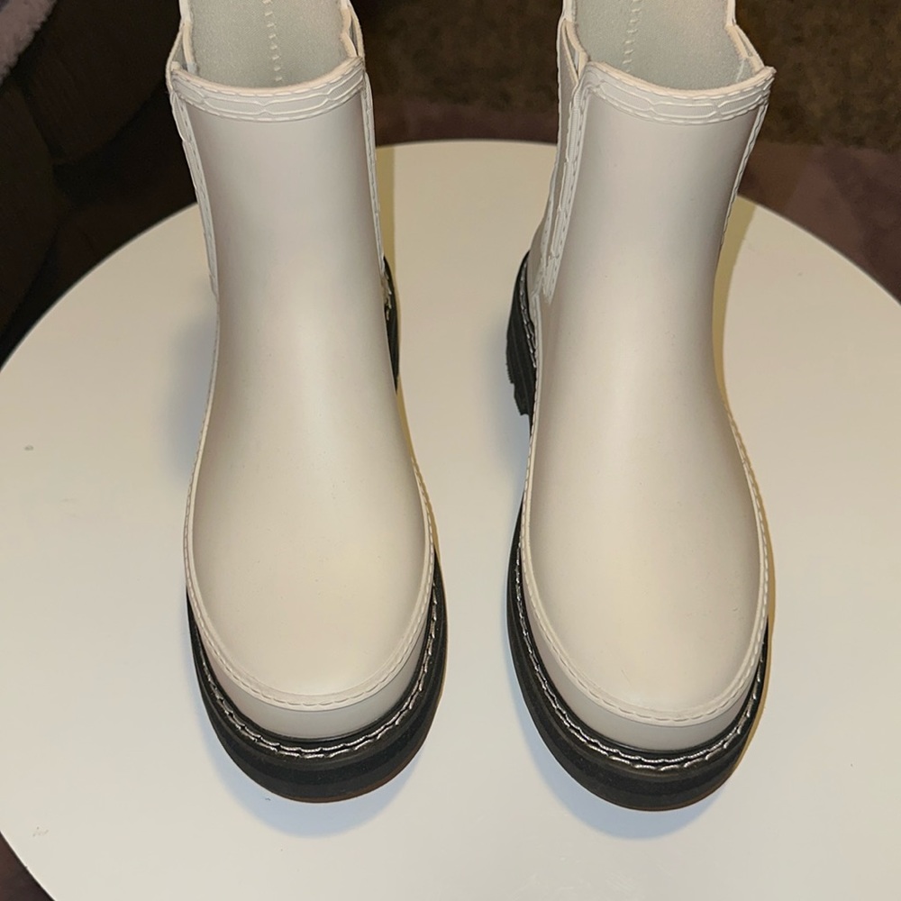 White Hunter Rain Boots